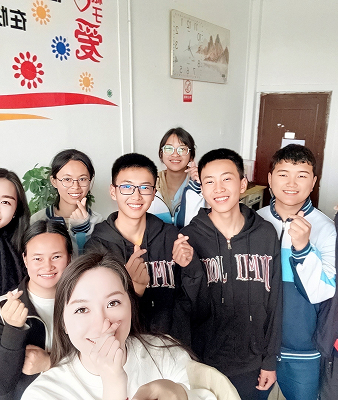 贫困大学生资助项目大学生已圆满毕业并实现自立